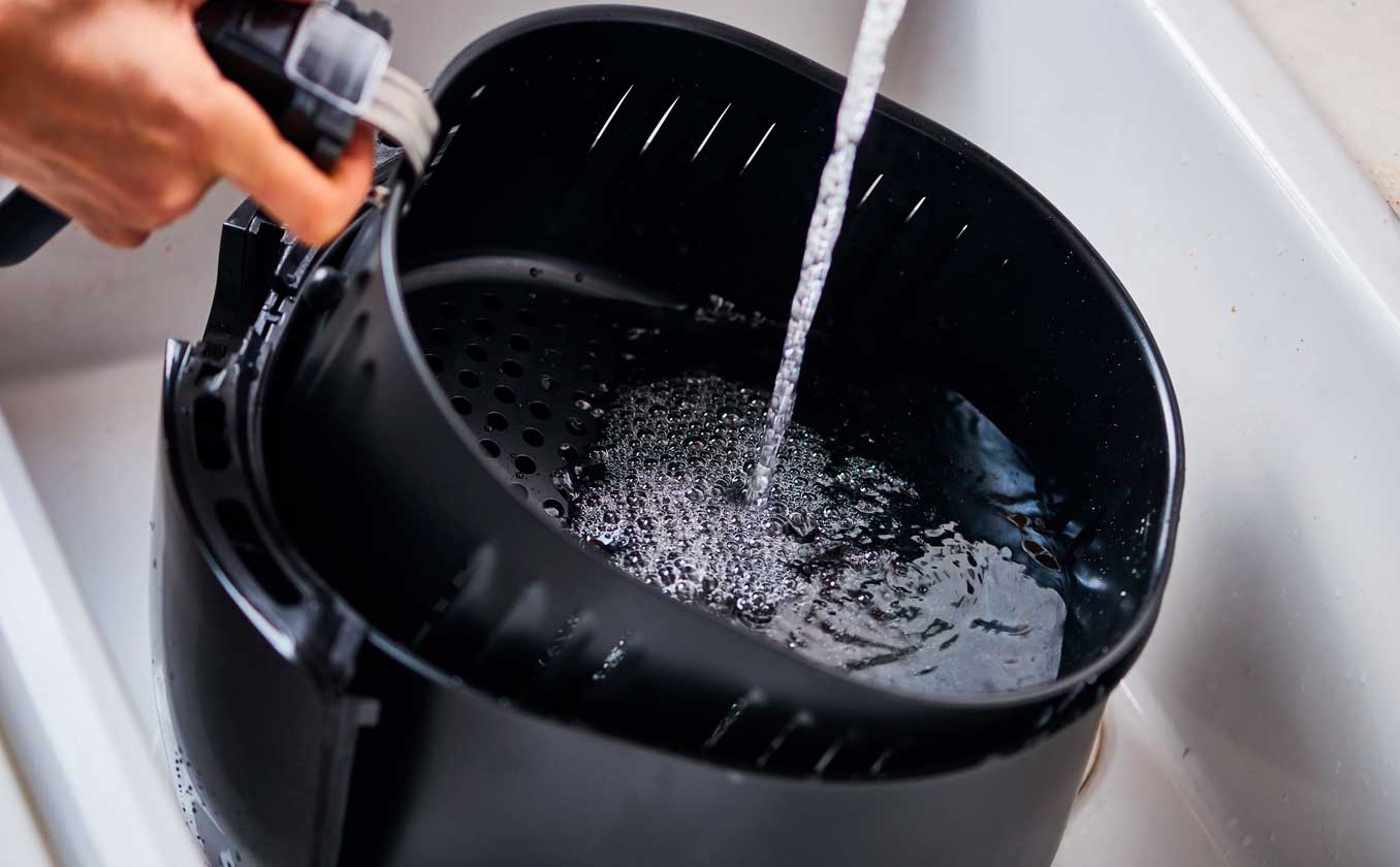 ¿Cómo limpiar una freidora de aire?